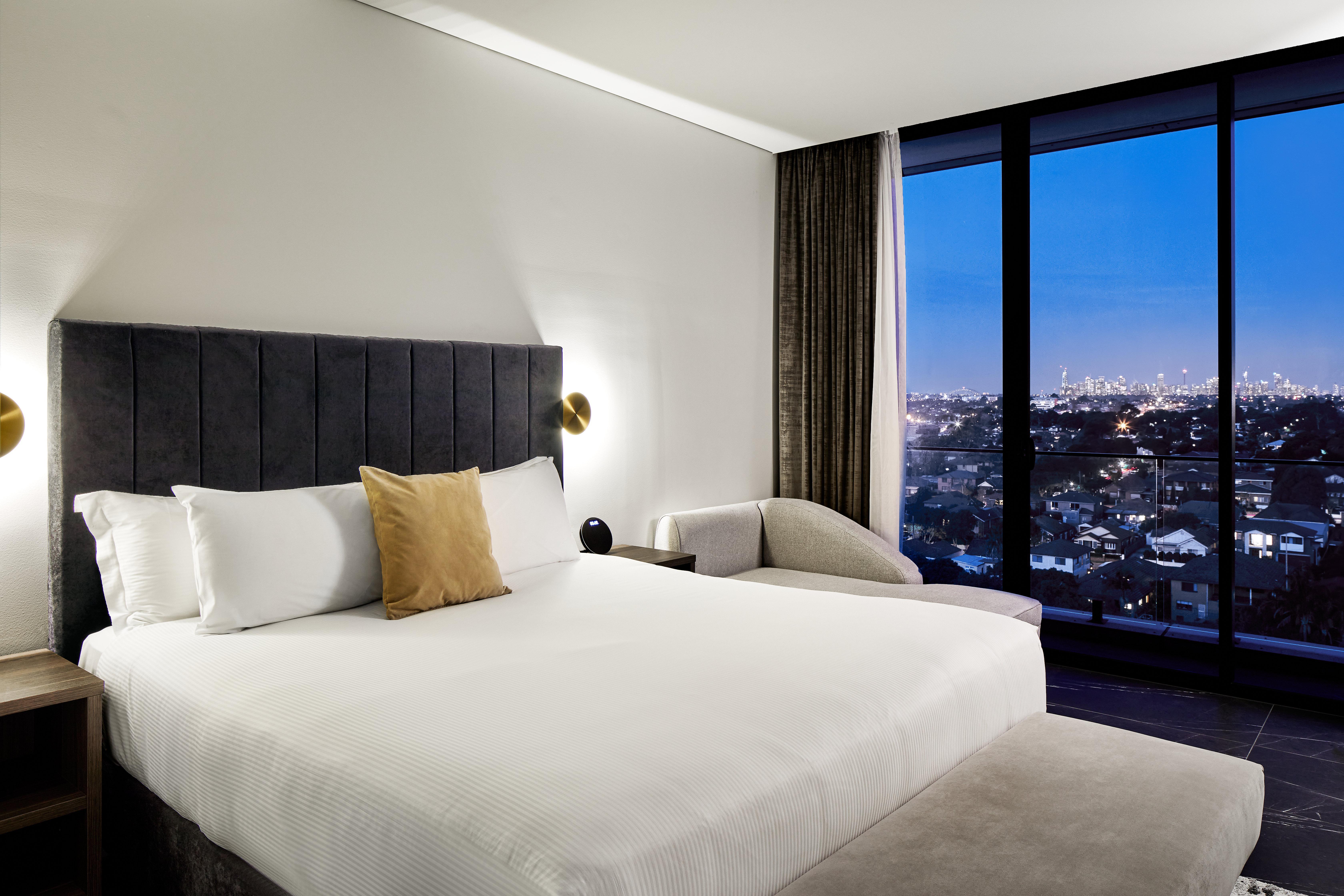 Отель Crowne Plaza Sydney Burwood By Ihg Экстерьер фото